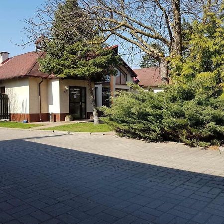 Restauracja Zajazd Trefl Czarlin Екстер'єр фото